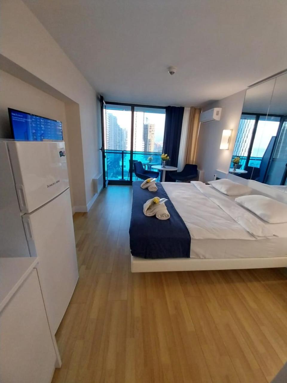 Natalia -Apartments In - Orbi City Batumi Exterior photo